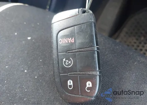 2018 Jeep Renegade Altitude 4X4 z USA, uszkodzony, nr VIN ZACCJBBB6JPJ44553